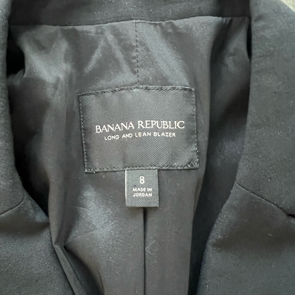 Banana Republic Black Long and Lean Blazer, Size 8 - Picture 2 of 4